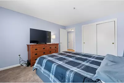 804 Elmwood Drive, Hudson, NH 03051 - Photo 18