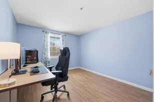 804 Elmwood Dr, Hudson, NH 03051 - Photo 22