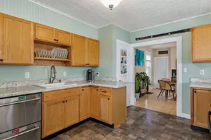 44 Rogers St, Portsmouth, NH 03801 - Photo 6