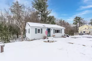378 Chester Rd, Auburn, NH 03032 - Photo 2
