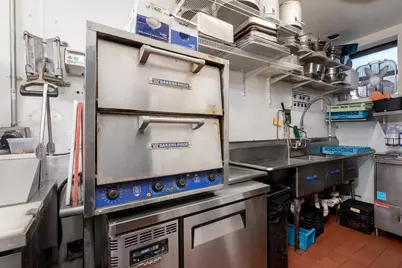 21 Veterans Square, Laconia, NH 03246 - Photo 12