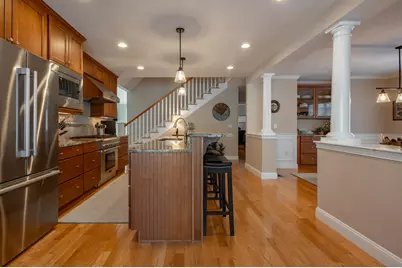 9 Pilgrim Circle, Nashua, NH 03063 - Photo 4