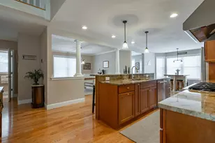 9 Pilgrim Cir, Nashua, NH 03063 - Photo 14