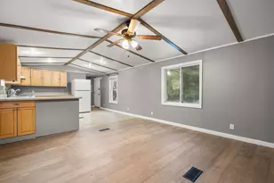 86 Martin Rd, Deering, NH 03244 - Photo 4