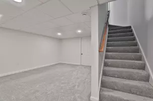 3030 Brown Ave, Manchester, NH 03103 - Photo 26