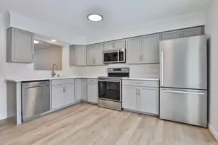 3030 Brown Ave, Manchester, NH 03103 - Photo 10