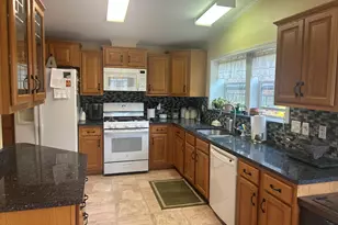 18 Ivy Ln, Farmington, NH 03835 - Photo 14
