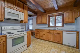 915 E Madison Rd, Madison, NH 03849 - Photo 8