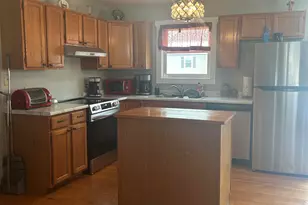 408 Christian St, Hartford, VT 05001 - Photo 2