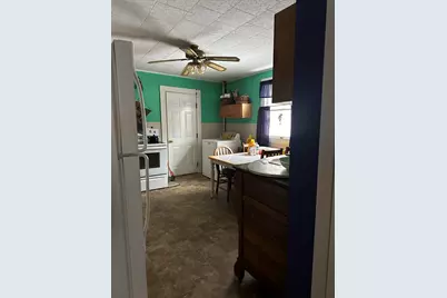 105 Maple Street, Berlin, NH 03570 - Photo 8