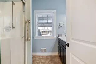 2 Hilliard Dr, Hampton, NH 03842 - Photo 24