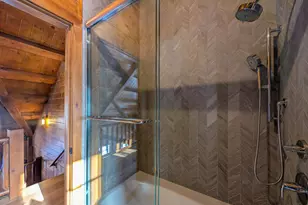 137 S Peak Rd, Lincoln, NH 03251 - Photo 24