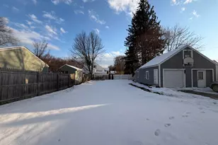 209 Baker St, Keene, NH 03431 - Photo 22