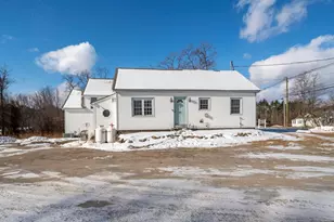 733 S Stark Hwy, Weare, NH 03281 - Photo 1