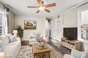 28 Woodlawn Dr, Allenstown, NH 03275 - Photo 2