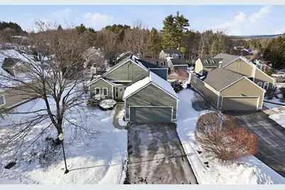 190 Chase Way #190, Manchester, NH 03104 - Photo 4