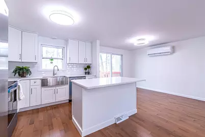 6 Lamplighter Drive, Nashua, NH 03064 - Photo 8