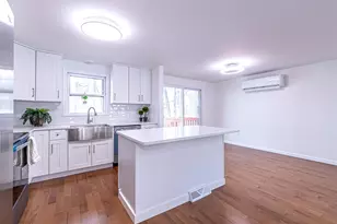 6 Lamplighter Dr, Nashua, NH 03064 - Photo 8