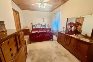 476 Derrah St, Berlin, NH 03570 - Photo 6