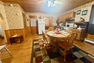 476 Derrah St, Berlin, NH 03570 - Photo 2