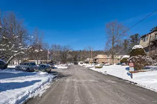 5 Silvestri Cir, Derry, NH 03038 - Photo 2