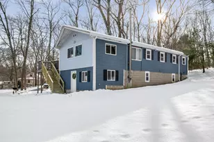 14 Cove Dr, Derry, NH 03038 - Photo 2