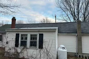 228 Main St, Hampstead, NH 03841 - Photo 4