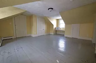 25 Pleasant St, Farmington, NH 03835 - Photo 28