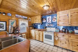 289 Salisbury Hwy, Andover, NH 03216 - Photo 10