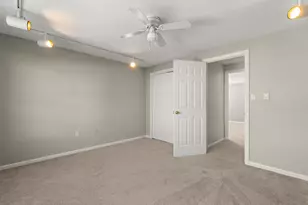 50 Brookside Dr, Exeter, NH 03833 - Photo 16