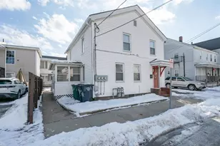 14 Pleasant St, Nashua, NH 03060 - Photo 4