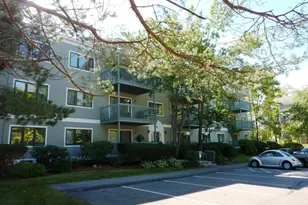 12 Ledgewood Hills Dr, Nashua, NH 03062 - Photo 2