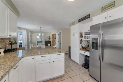 1 Treaty Court, Sandown, NH 03873 - Photo 4