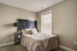 66 Revere Ave, Manchester, NH 03109 - Photo 20
