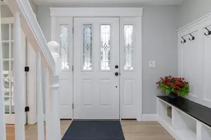 4 Faye Ln, Londonderry, NH 03053 - Photo 8