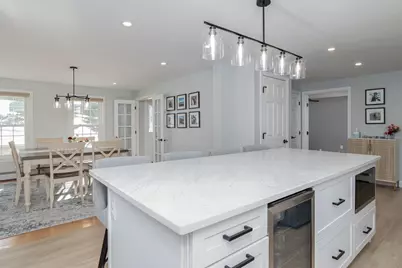 4 Faye Lane, Londonderry, NH 03053 - Photo 12