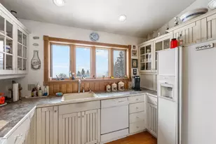 56 The Tarns Rd, Pittsburg, NH 03592 - Photo 16