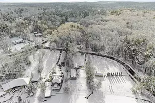 47 Cobbetts Pond Rd, Windham, NH 03087 - Photo 44