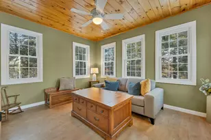 19 Sheffield St, Hudson, NH 03051 - Photo 12