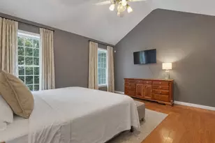 19 Sheffield St, Hudson, NH 03051 - Photo 20