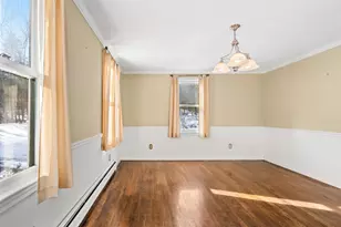 36 Buckridge Dr, Amherst, NH 03031 - Photo 10