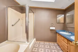 20 Seneca St, Rochester, NH 03867 - Photo 14