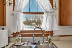 187 Grant Rd, Newmarket, NH 03857 - Photo 4