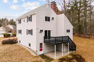 4 Mcquade Brook Rd, Bedford, NH 03110 - Photo 36