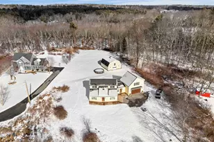 11 Liberty St, Salem, NH 03079 - Photo 46