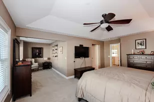 78 Woodview Way, Manchester, NH 03102 - Photo 18