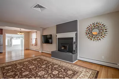 245 Pickering Street, Manchester, NH 03104 - Photo 2