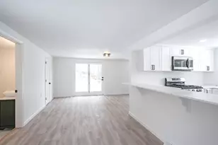 7 Little Island Park, Pelham, NH 03076 - Photo 14