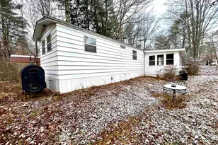 3 Hoover Cir, Loudon, NH 03301 - Photo 1