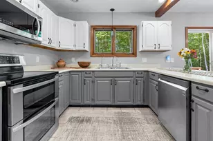 49 Oak Ridge Rd, Weare, NH 03281 - Photo 12